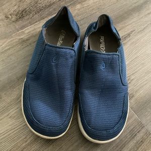 Gently used Olukai Shoes